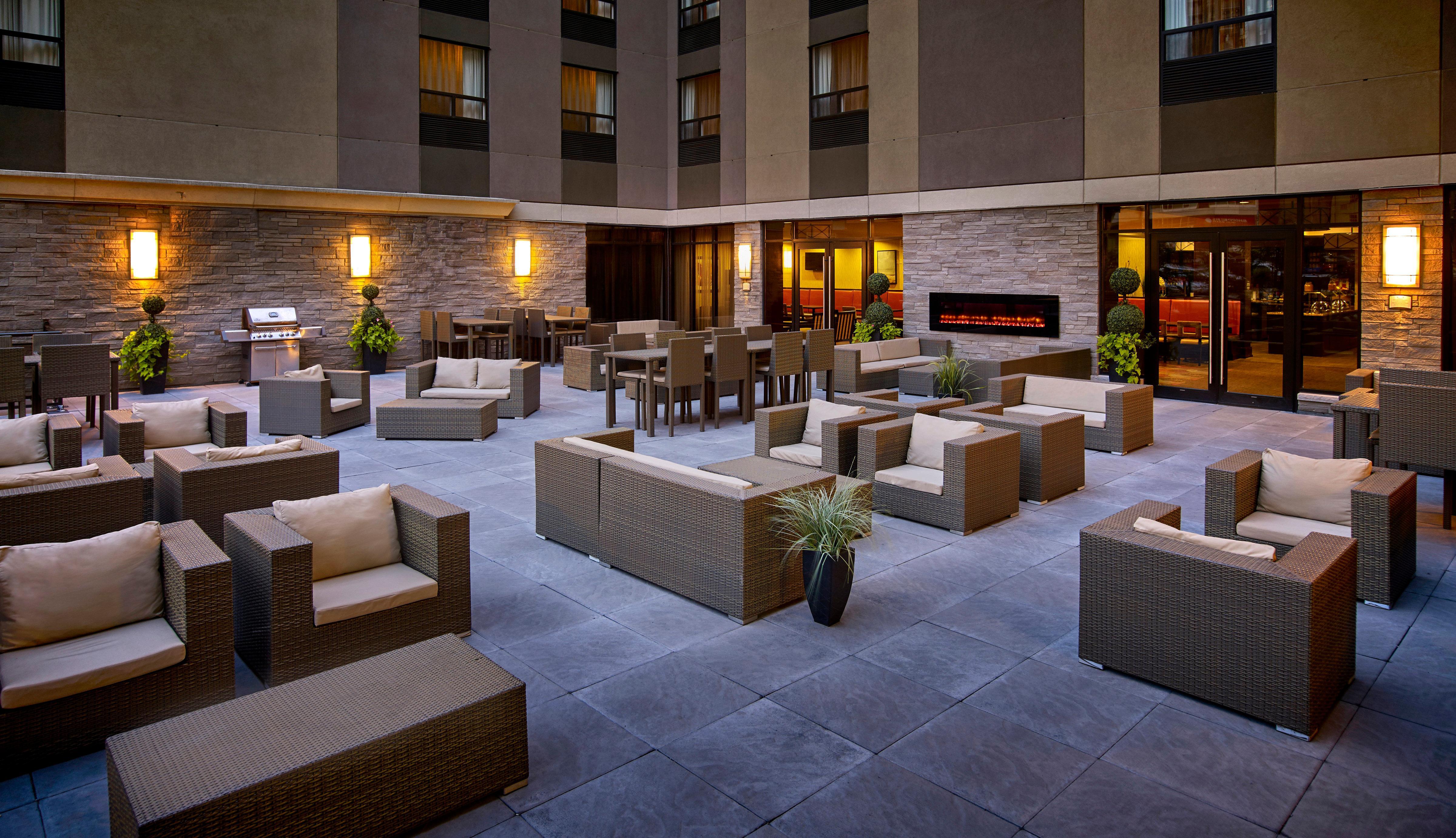 Staybridge Suites Hamilton - Downtown By Ihg Exterior photo